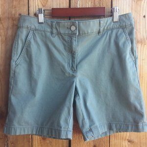 WHBM Midi Soft Shorts Pastel Green